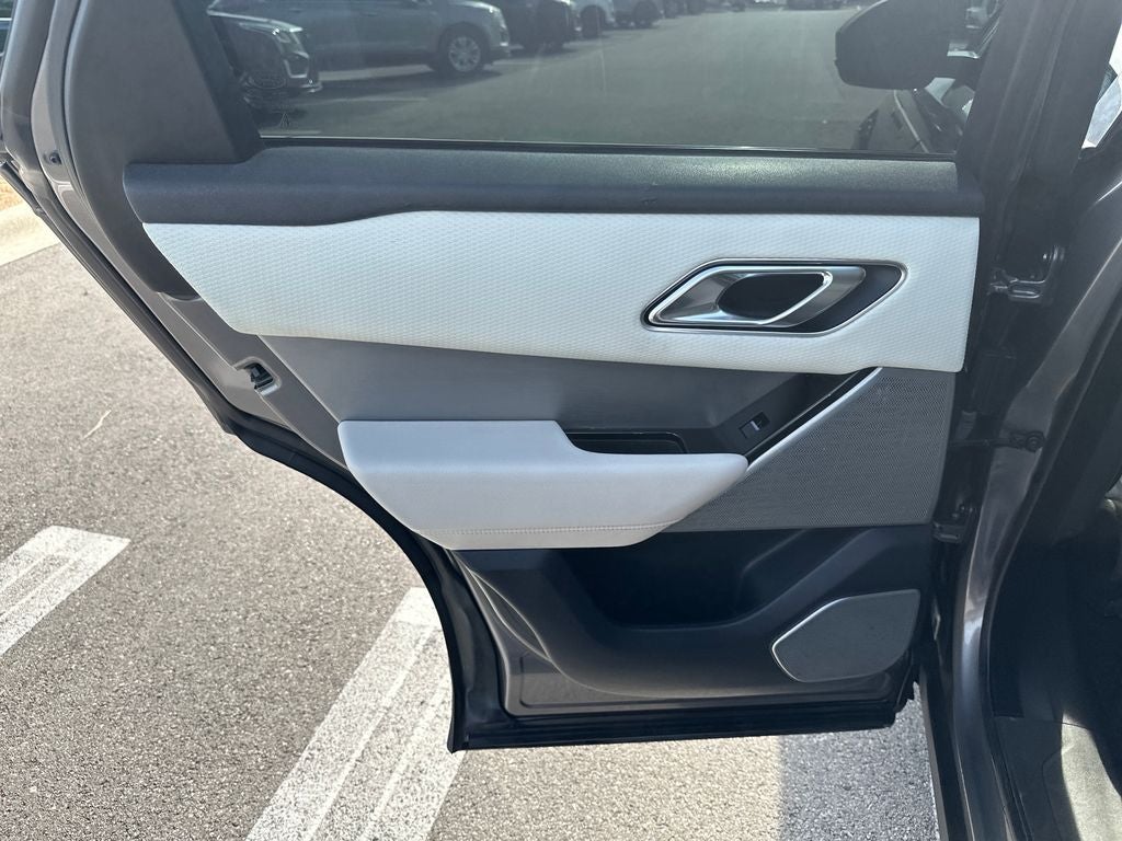 2018 Land Rover Range Rover Velar SE R-Dynamic