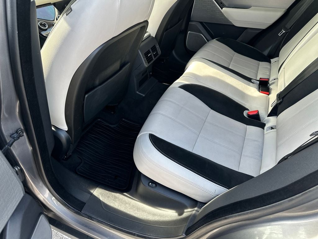 2018 Land Rover Range Rover Velar SE R-Dynamic
