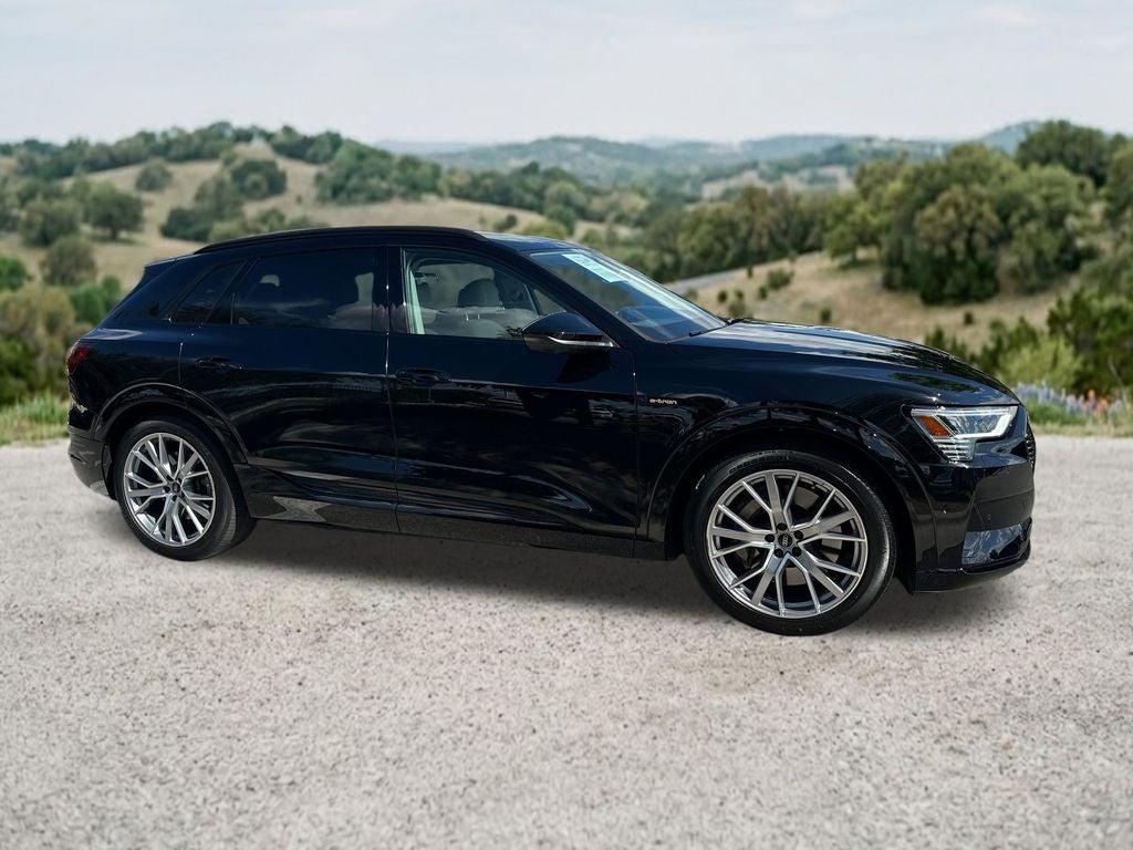 2021 Audi e-tron Prestige quattro