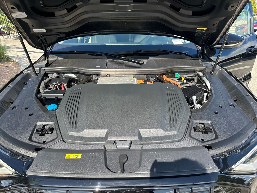 2021 Audi e-tron Prestige quattro