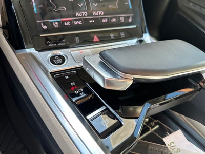 2021 Audi e-tron Prestige quattro