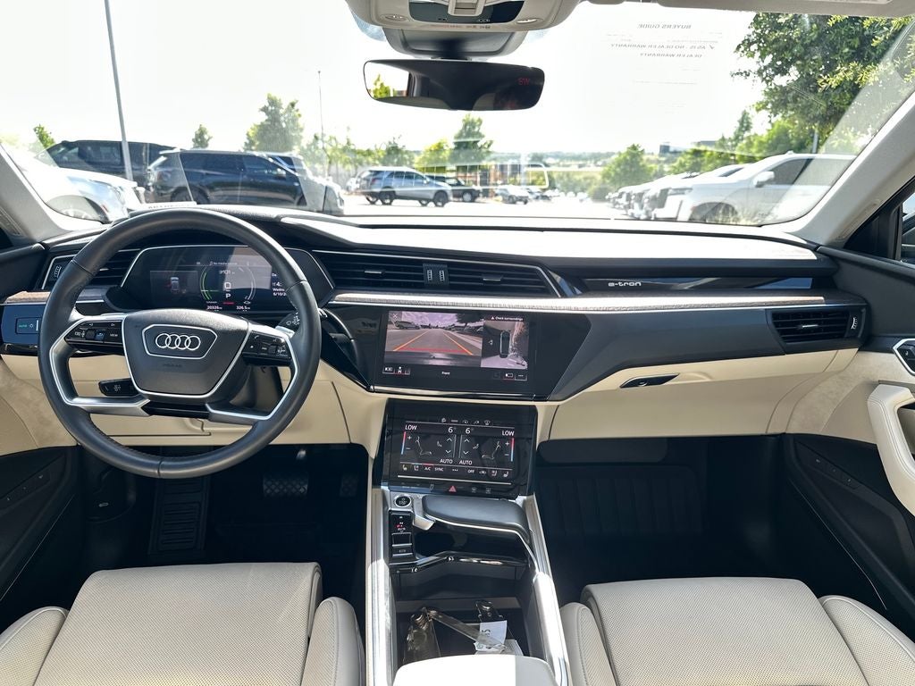 2021 Audi e-tron Prestige quattro