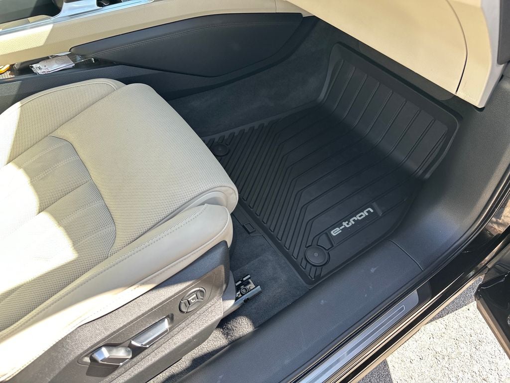 2021 Audi e-tron Prestige quattro