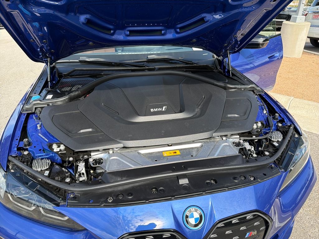 2024 BMW i4 M50