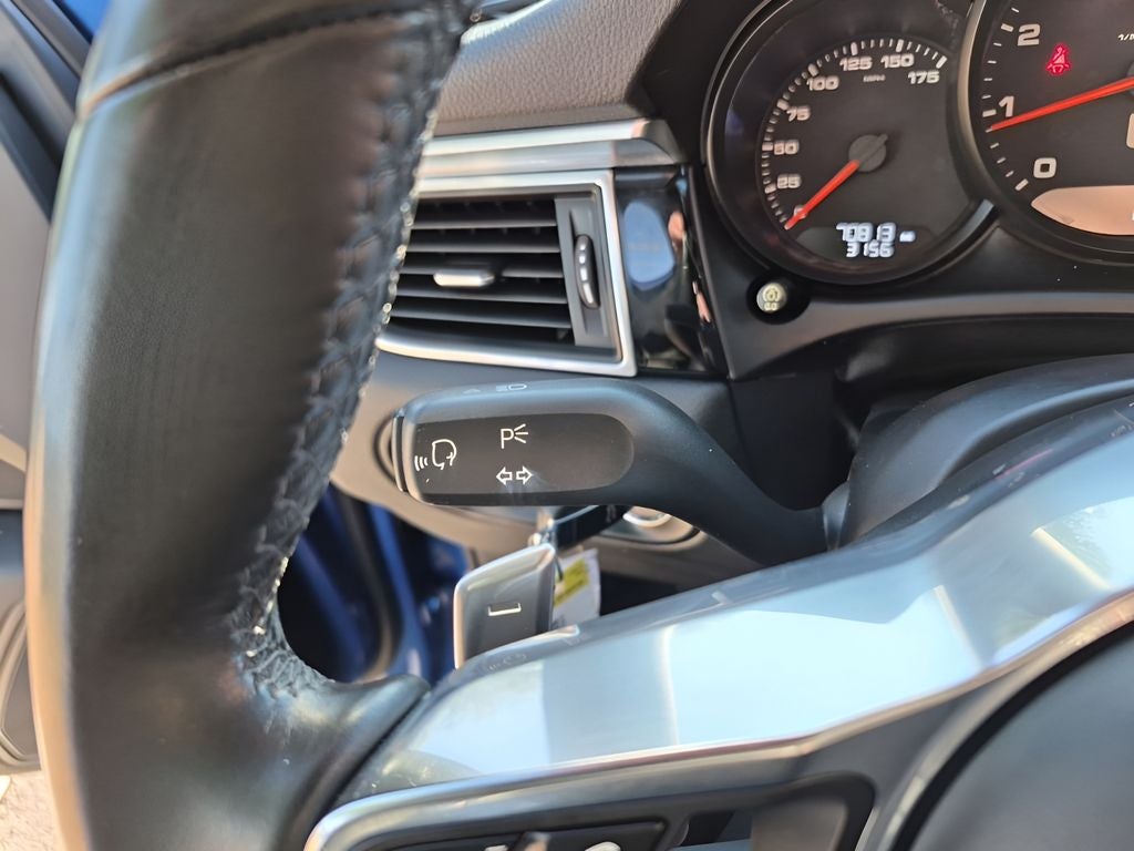 2018 Porsche Macan Sport Edition