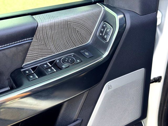 2025 Ford F-250SD Platinum