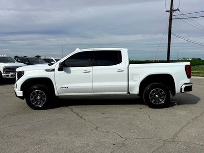 2025 GMC Sierra 1500 AT4