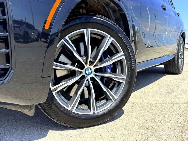 2026 BMW X5 M60i