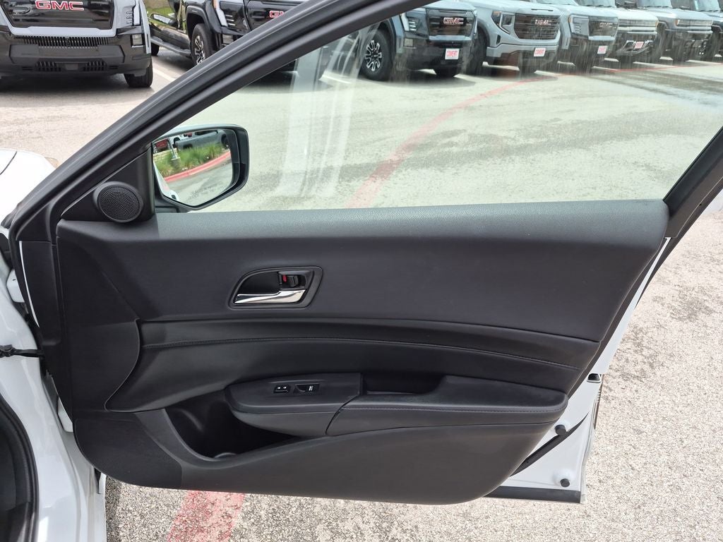 2015 Acura ILX 2.0L Automatic with Technology Package