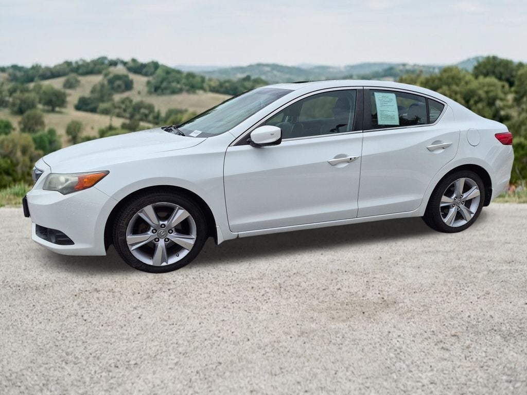 2015 Acura ILX 2.0L Automatic with Technology Package