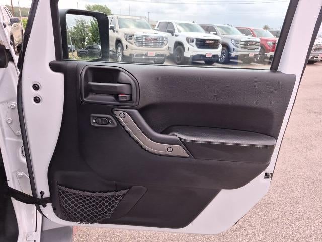 2016 Jeep Wrangler Unlimited 4WD 4dr Sport