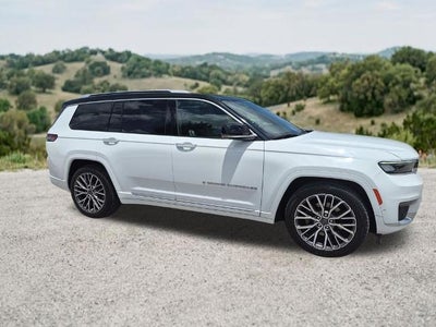 2023 Jeep Grand Cherokee L Summit 4x4