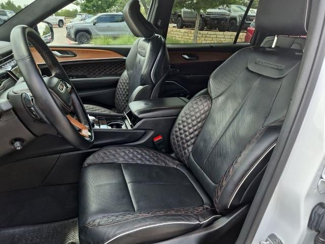 2023 Jeep Grand Cherokee L Summit 4x4