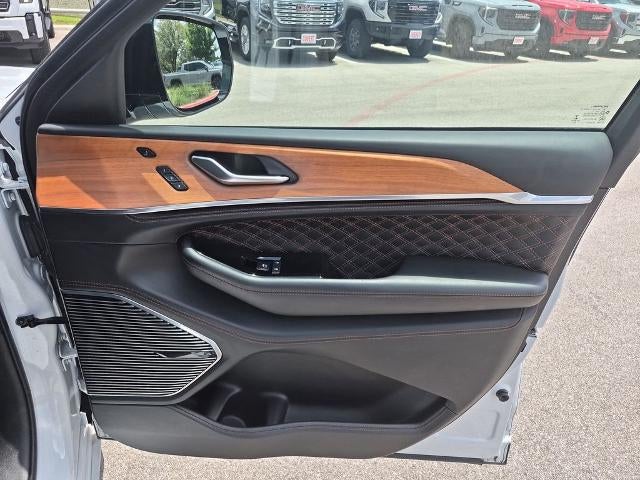 2023 Jeep Grand Cherokee L Summit 4x4