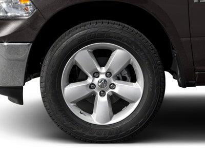 2017 RAM 1500 Lone Star Silver 4x4 Crew Cab 5'7" Box