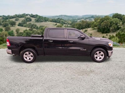 2020 RAM 1500 Big Horn 4x2 Crew Cab 5'7" Box