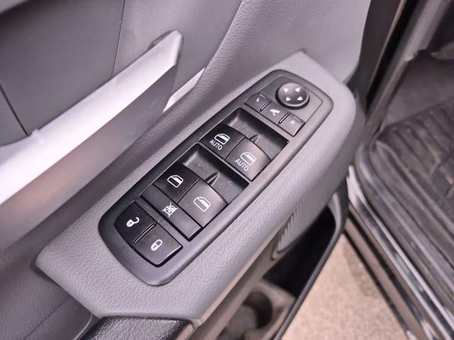 2020 RAM 1500 Big Horn 4x2 Crew Cab 5'7" Box