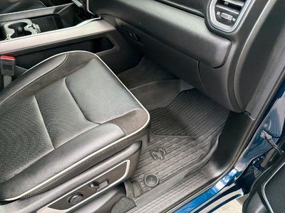 2023 RAM 1500 Laramie 4x4 Crew Cab 5'7" Box