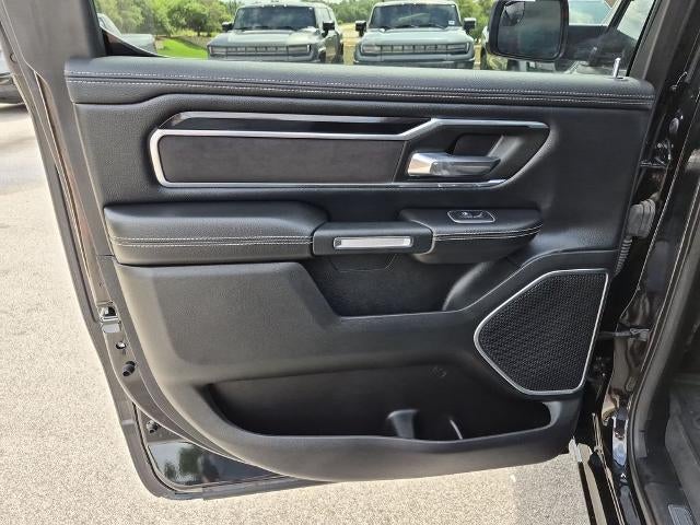 2022 RAM 1500 Laramie 4x4 Crew Cab 5'7" Box