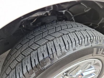 2022 RAM 1500 Laramie 4x4 Crew Cab 5'7" Box