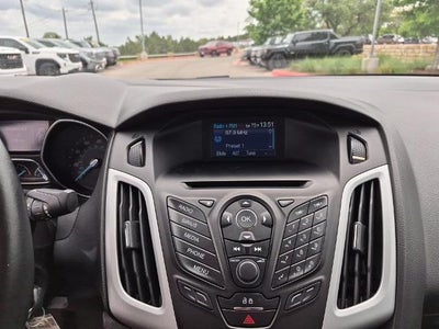 2013 Ford Focus 4dr Sdn SE