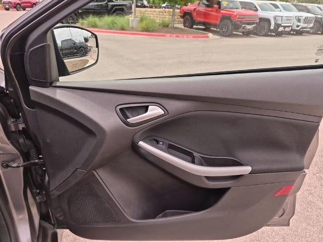 2013 Ford Focus 4dr Sdn SE