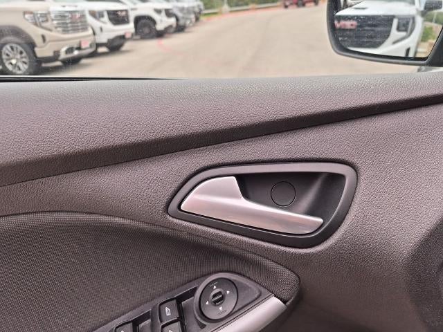 2013 Ford Focus 4dr Sdn SE