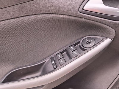 2013 Ford Focus 4dr Sdn SE