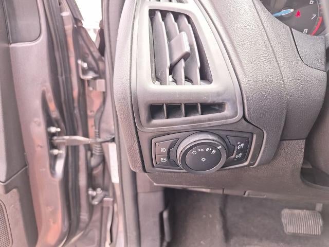 2013 Ford Focus 4dr Sdn SE