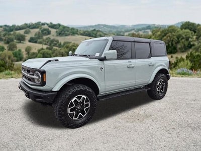 2023 Ford Bronco Outer Banks 4 Door Advanced 4x4
