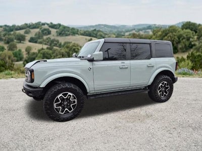 2023 Ford Bronco Outer Banks 4 Door Advanced 4x4