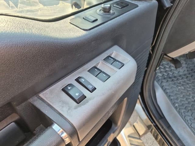 2016 Ford Super Duty F-250 SRW 4WD Crew Cab 6-3/4 Ft Box Lariat