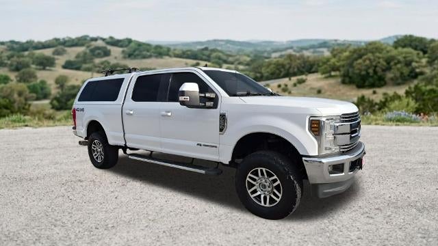 2019 Ford Super Duty F-250 SRW LARIAT 4WD Crew Cab 6.75' Box
