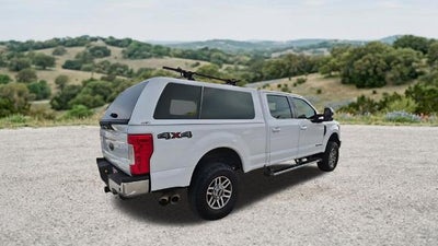 2019 Ford Super Duty F-250 SRW LARIAT 4WD Crew Cab 6.75' Box