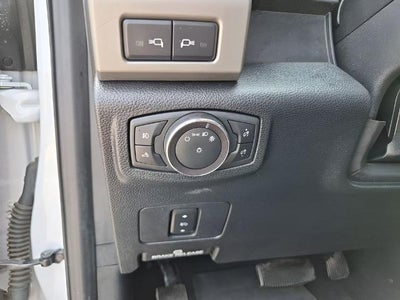 2019 Ford Super Duty F-250 SRW LARIAT 4WD Crew Cab 6.75' Box