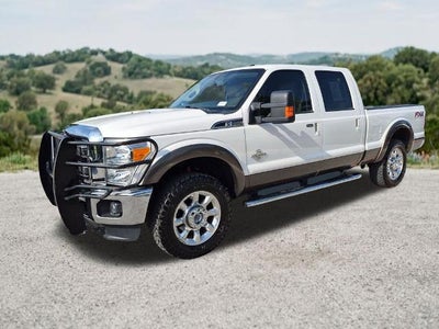 2015 Ford Super Duty F-250 SRW 4WD Crew Cab 6-3/4 Ft Box Lariat