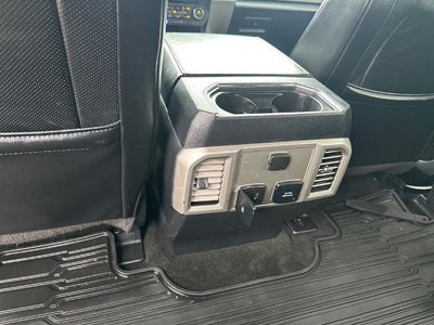2017 Ford Super Duty F-350 SRW Lariat 4WD Crew Cab 6.75' Box