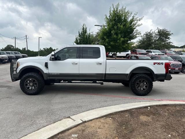 2017 Ford Super Duty F-350 SRW Lariat 4WD Crew Cab 6.75' Box