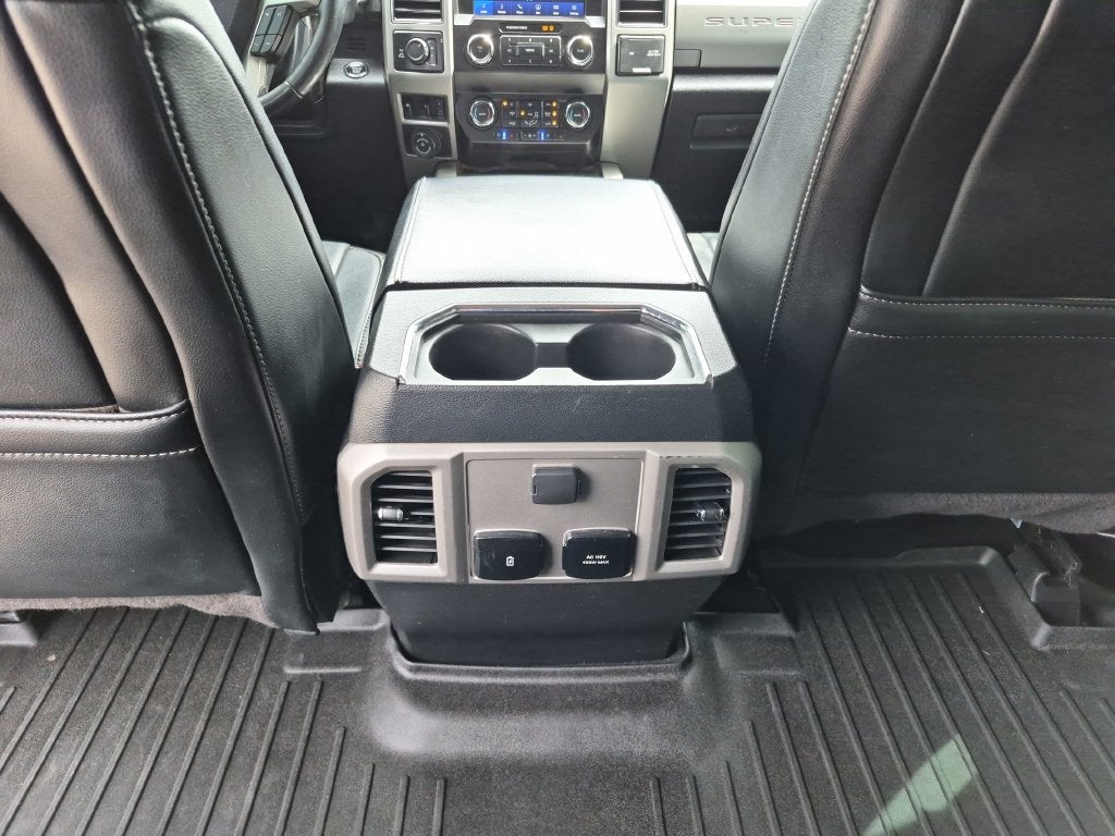 2020 Ford F-350SD Lariat