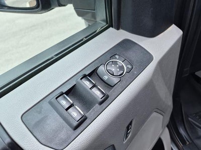 2020 Ford Super Duty F-350 DRW XL 4WD Crew Cab 8' Box