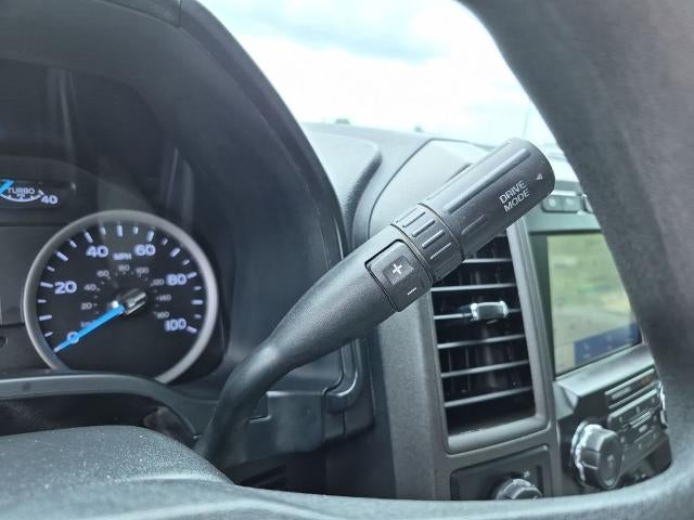 2020 Ford Super Duty F-350 DRW XL 4WD Crew Cab 8' Box