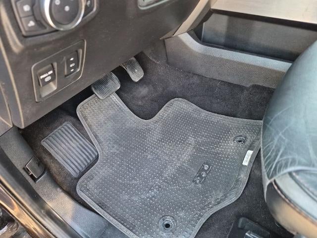 2019 Ford F-150 Platinum 4WD SuperCrew 5.5' Box