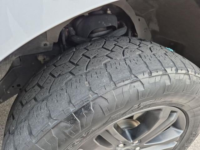 2022 Ford F-150 LARIAT 4WD SuperCrew 5.5' Box