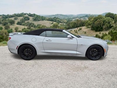 2018 Chevrolet Camaro 2dr Convertible 1LT