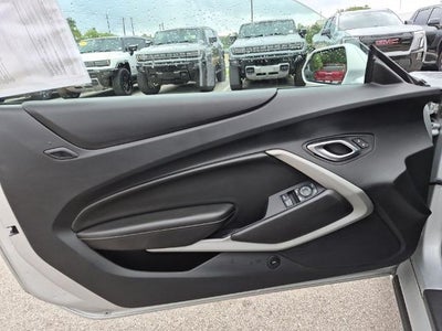 2018 Chevrolet Camaro 2dr Convertible 1LT