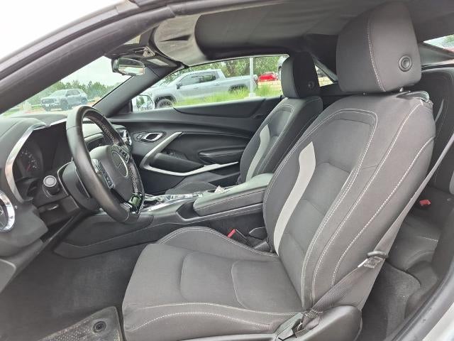 2018 Chevrolet Camaro 2dr Convertible 1LT