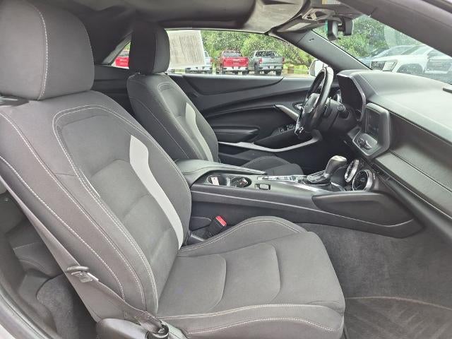 2018 Chevrolet Camaro 2dr Convertible 1LT
