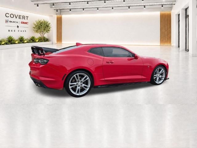 2019 Chevrolet Camaro 2dr Coupe 2SS