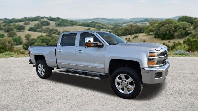 2019 Chevrolet Silverado 2500 HD Crew Cab Standard Box 4-Wheel Drive LTZ