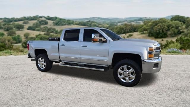 2019 Chevrolet Silverado 2500 HD Crew Cab Standard Box 4-Wheel Drive LTZ
